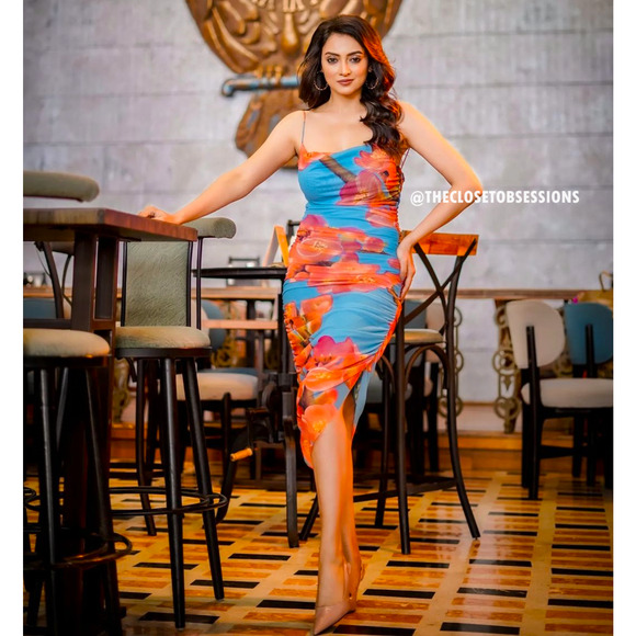 ZARA BLOGGER FAVE!!! Ruched Asymmetric Dress NWT - Picture 14 of 16